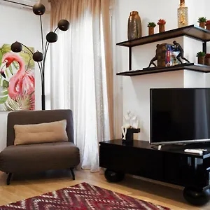 Apartment Cosmos N Armonia Apts., Thessaloniki