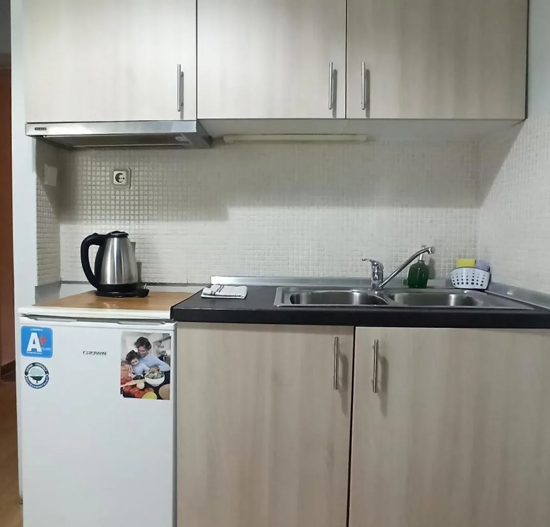 Apartament Thess Rooms Agion Panton 12 Salonic Grecia